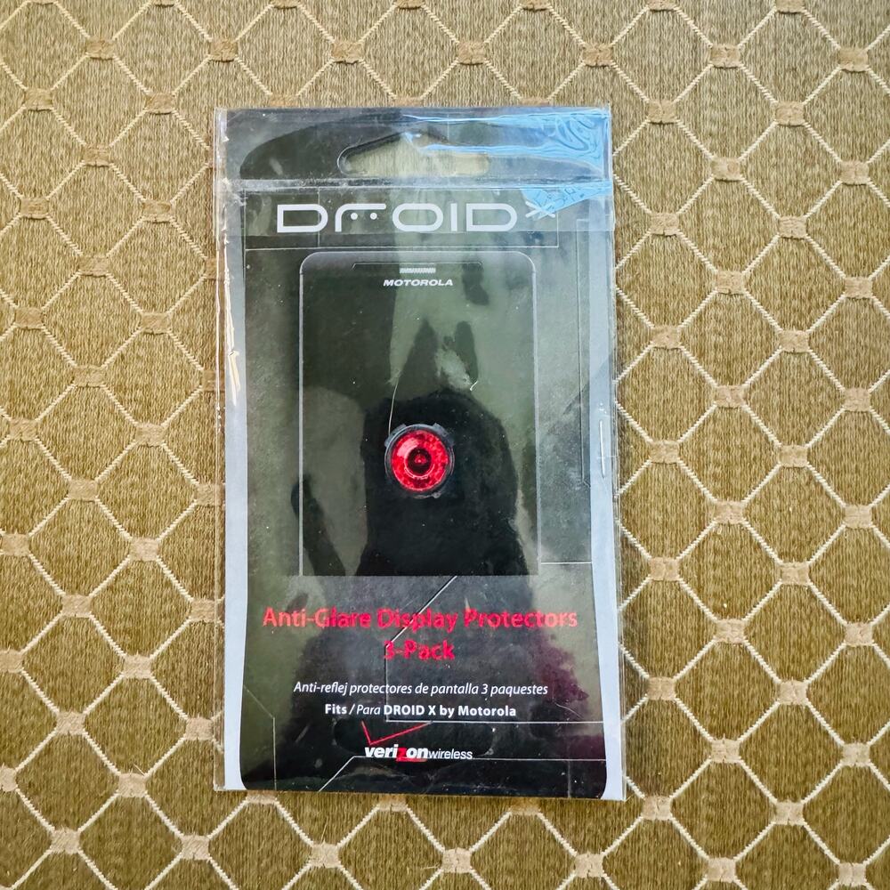 Motorola Verizon Droid X 3-pack Anti-Glare Display protectors MOTDRD23PKASP NEW